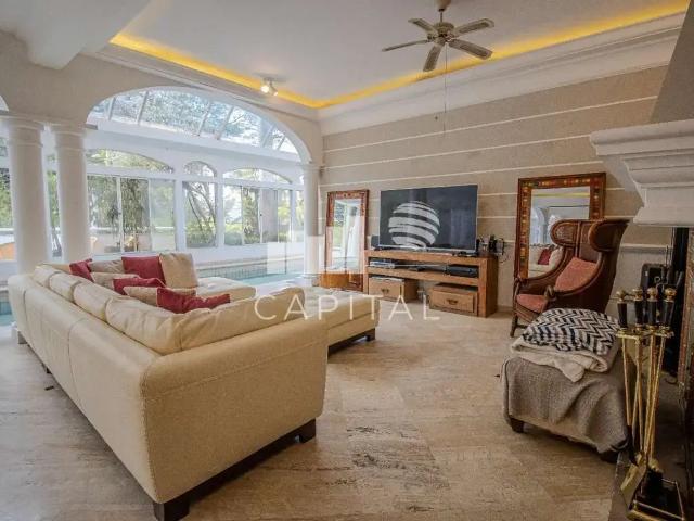 Casa / Sobrado em Condomínio para Venda em Barueri/SP Alphaville Residencial Um 4 Quartos
