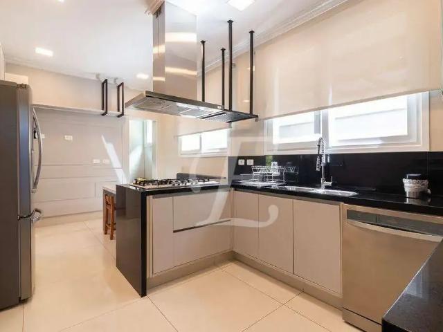 Casa / Sobrado em Condomínio para Venda em Barueri/SP Alphaville 4 Quartos