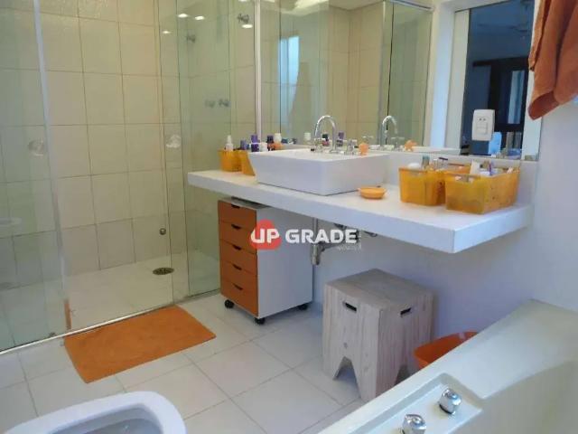 Casa / Sobrado em Condomínio para Venda em Barueri/SP Alphaville 4 Quartos