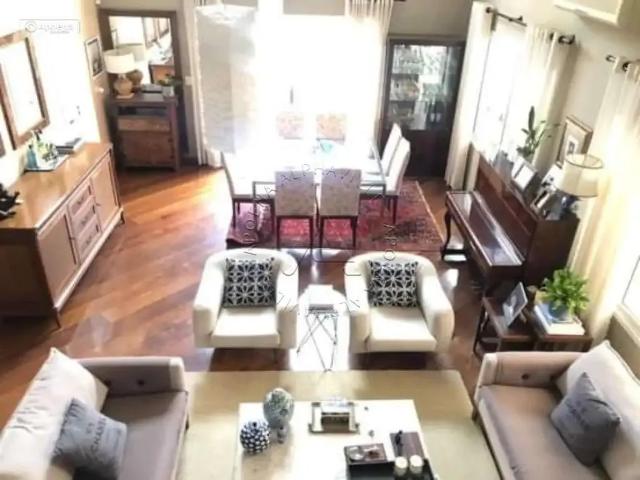 Casa / Sobrado em Condomínio para Venda em Barueri/SP Alphaville 4 Quartos