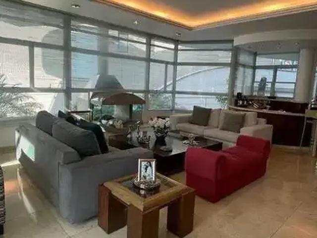 Casa / Sobrado em Condomínio para Venda em Barueri/SP Alphaville 4 Quartos
