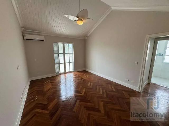 Casa / Sobrado em Condomínio para Venda em Barueri/SP Alphaville 4 Quartos