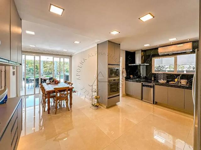 Casa / Sobrado em Condomínio para Venda em Barueri/SP Alphaville Conde II 4 Quartos