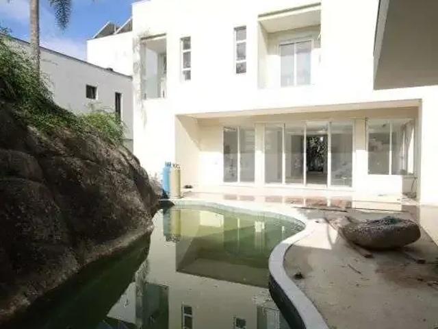 Casa / Sobrado em Condomínio para Venda em Barueri/SP Alphaville 4 Quartos