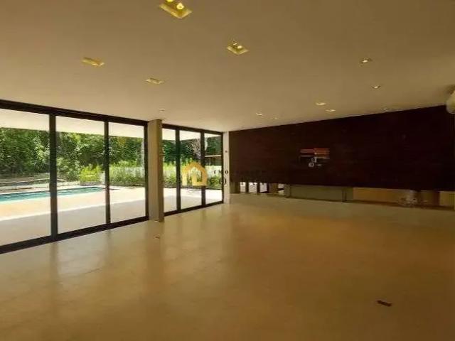 Casa / Sobrado em Condomínio para Venda em Barueri/SP Alphaville 5 Quartos