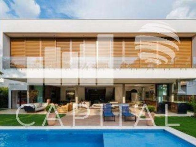 Casa / Sobrado em Condomínio para Venda em Barueri/SP Alphaville 5 Quartos