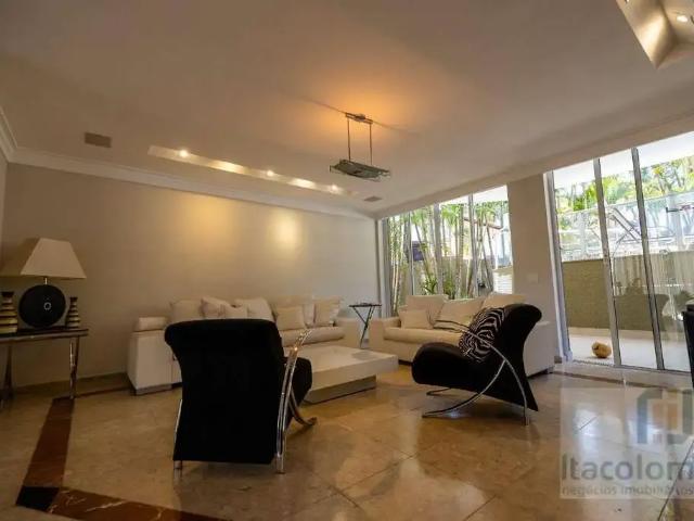 Casa / Sobrado em Condomínio para Venda em Barueri/SP Alphaville 5 Quartos