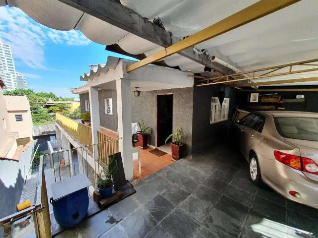 Casa / Sobrado em Condomínio para Venda em Barueri/SP Jardim dos Camargos 3 Quartos
