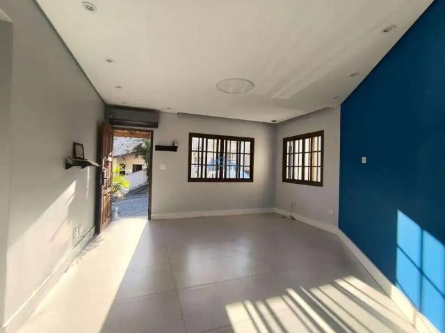 Casa / Sobrado em Condomínio para Venda em Barueri/SP Jardim Regina Alice 2 Quartos