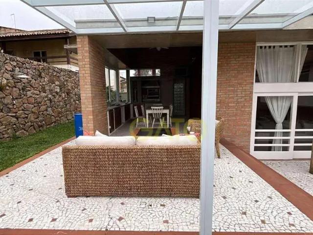 Casa / Sobrado em Condomínio para Venda em Barueri/SP Residencial das Estrelas 4 Quartos