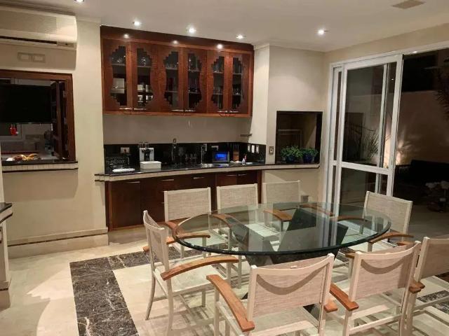 Casa / Sobrado em Condomínio para Venda em Barueri/SP Sítio Tamboré Alphaville 4 Quartos