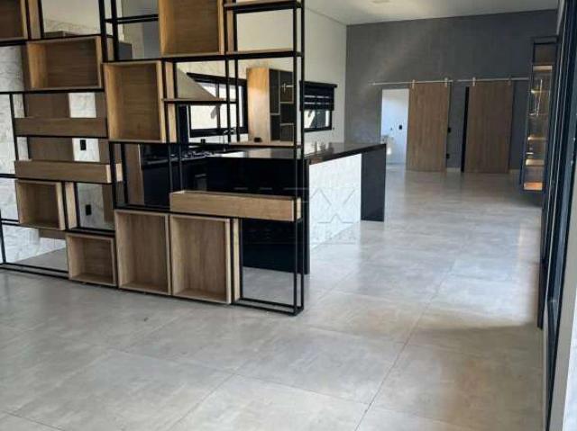 Casa / Sobrado em Condomínio para Venda em Bauru/SP Quinta Ranieri 3 Quartos