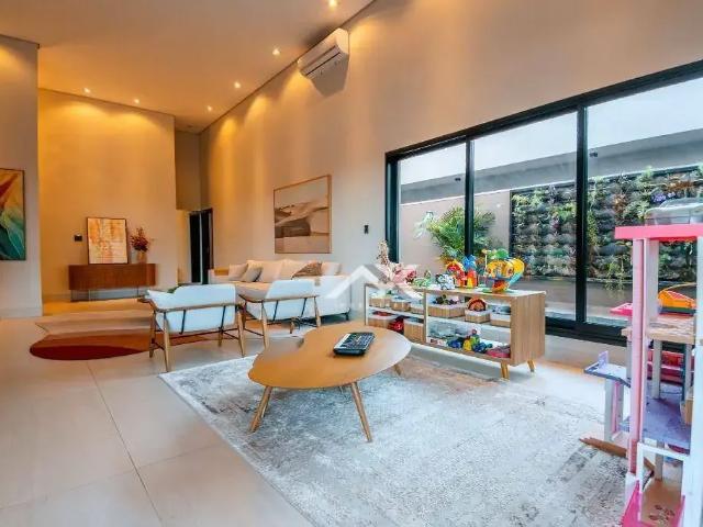 Casa / Sobrado em Condomínio para Venda em Bauru/SP Residencial Villa Dumont 4 Quartos