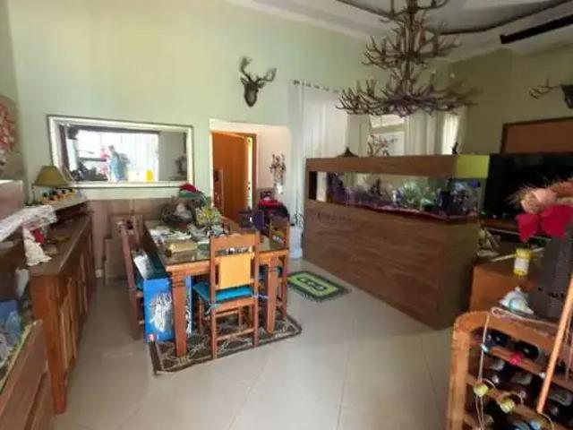 Casa / Sobrado em Condomínio para Venda em Bauru/SP Vila Santista 4 Quartos