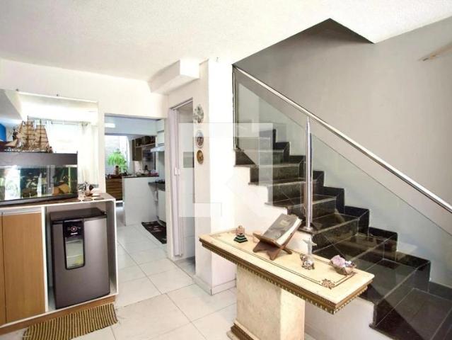 Casa / Sobrado em Condomínio para Venda em Belo Horizonte/MG Califórnia 2 Quartos