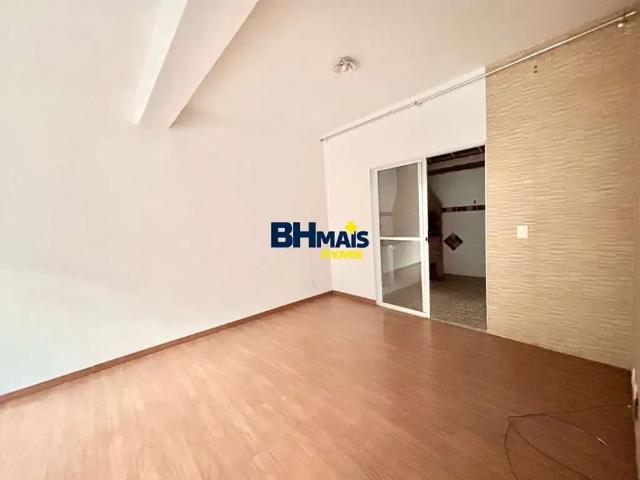 Casa / Sobrado em Condomínio para Venda em Belo Horizonte/MG Castelo 3 Quartos