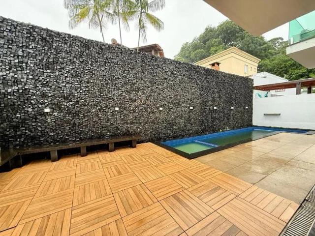 Casa / Sobrado em Condomínio para Venda em Belém/PA Parque Verde 4 Quartos