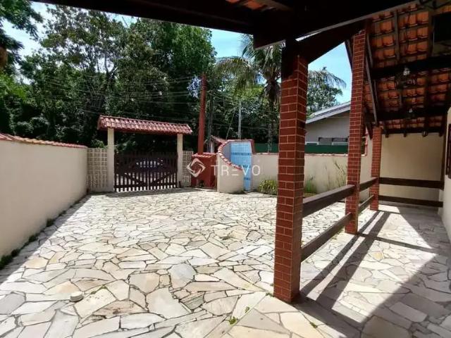 Casa / Sobrado em Condomínio para Venda em Bertioga/SP Guaratuba 5 Quartos
