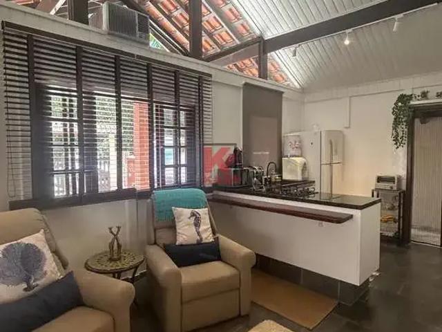 Casa / Sobrado em Condomínio para Venda em Bertioga/SP Guaratuba 5 Quartos