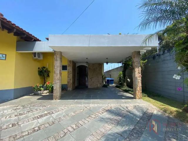 Casa / Sobrado em Condomínio para Venda em Bertioga/SP Maitinga 4 Quartos