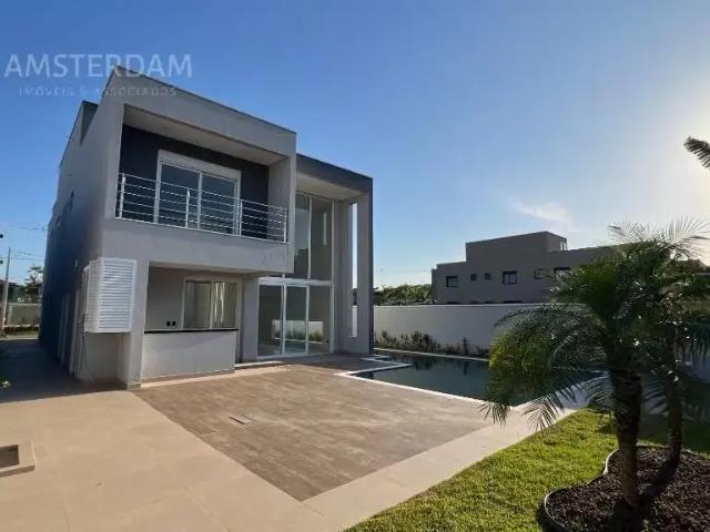 Casa / Sobrado em Condomínio para Venda em Bertioga/SP Maitinga 4 Quartos