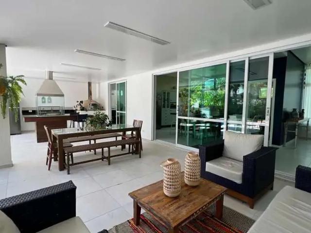Casa / Sobrado em Condomínio para Venda em Bertioga/SP Maitinga 5 Quartos