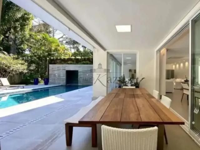 Casa / Sobrado em Condomínio para Venda em Bertioga/SP Riviera 5 Quartos