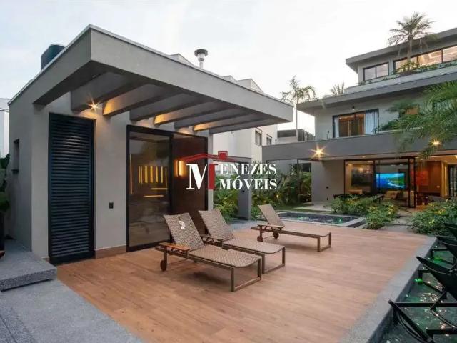 Casa / Sobrado em Condomínio para Venda em Bertioga/SP Riviera de São Lourenço 7 Quartos