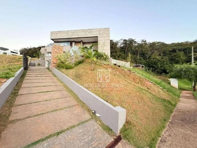 Casa / Sobrado em Condomínio para Venda em Betim/MG Vianópolis 4 Quartos