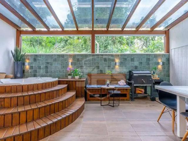 Casa / Sobrado em Condomínio para Venda em Blumenau/SC Garcia 2 Quartos