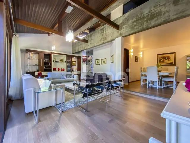 Casa / Sobrado em Condomínio para Venda em Blumenau/SC Garcia 3 Quartos