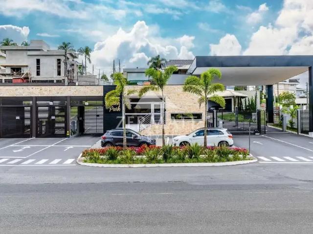 Casa / Sobrado em Condomínio para Venda em Blumenau/SC Itoupava Central 5 Quartos