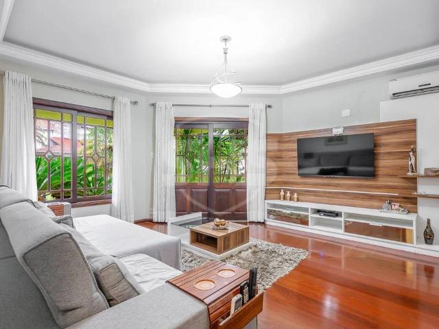 Casa / Sobrado em Condomínio para Venda em Blumenau/SC Itoupava Norte 4 Quartos