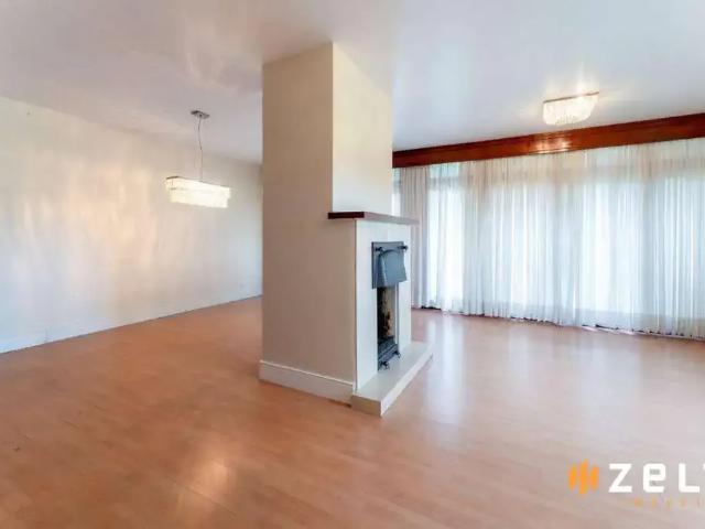 Casa / Sobrado em Condomínio para Venda em Blumenau/SC Itoupava Seca 4 Quartos