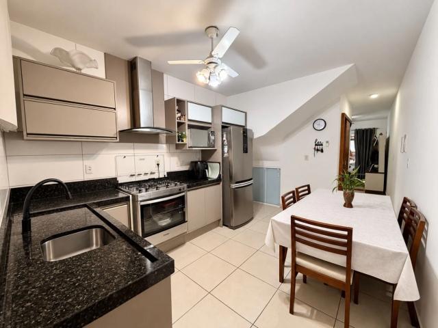 Casa / Sobrado em Condomínio para Venda em Blumenau/SC Salto do Norte 2 Quartos