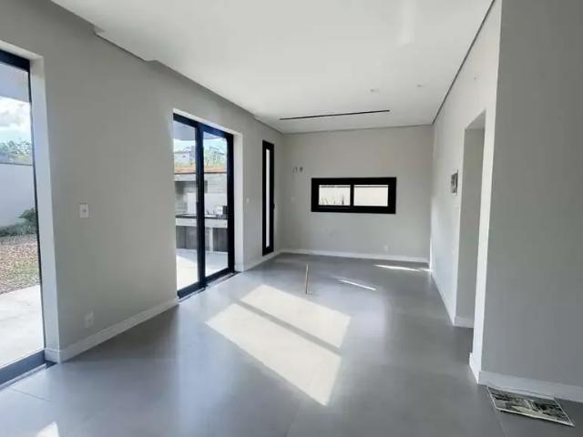 Casa / Sobrado em Condomínio para Venda em Blumenau/SC Ponta Aguda 3 Quartos