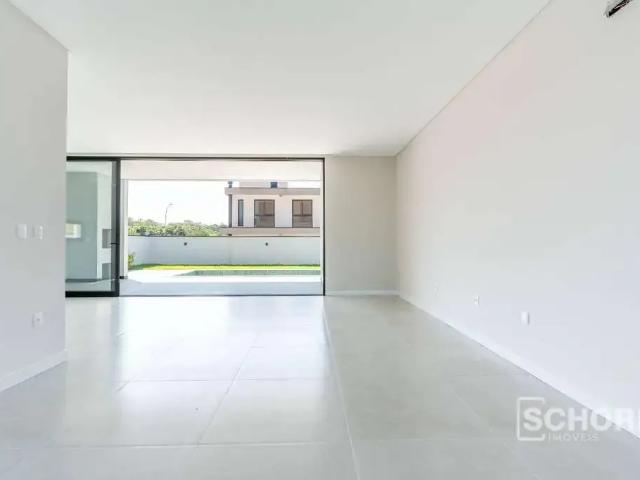 Casa / Sobrado em Condomínio para Venda em Blumenau/SC Ponta Aguda 4 Quartos