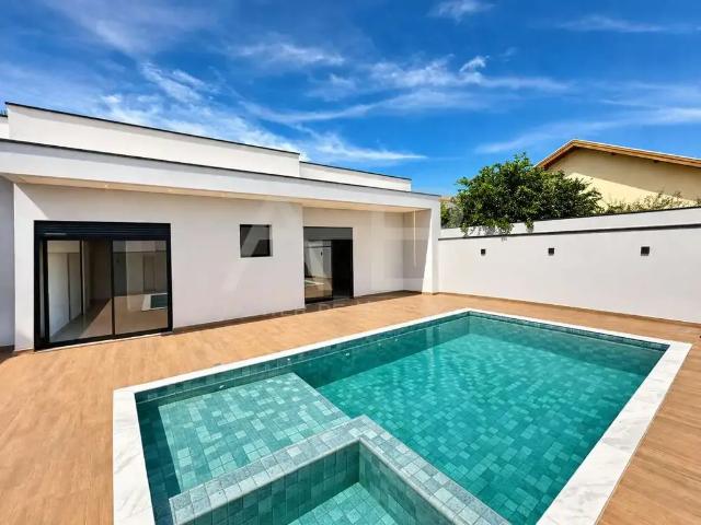 Casa / Sobrado em Condomínio para Venda em Boituva/SP Portal das Estrelas 4 Quartos