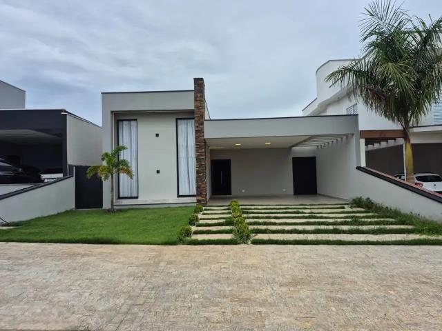 Casa / Sobrado em Condomínio para Venda em Boituva/SP Solaris Residencial E Resort 4 Quartos