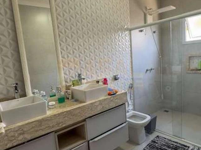 Casa / Sobrado em Condomínio para Venda em Botucatu/SP Residencial Parque Laguna I 4 Quartos
