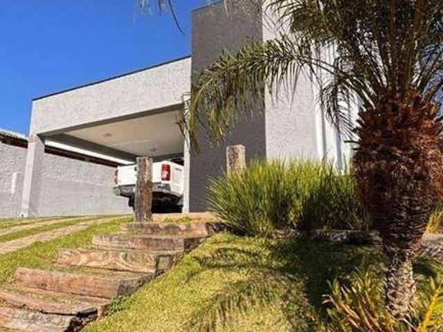 Casa / Sobrado em Condomínio para Venda em Bragança Paulista/SP Condomínio Terras de Santa Cruz 3 Quartos