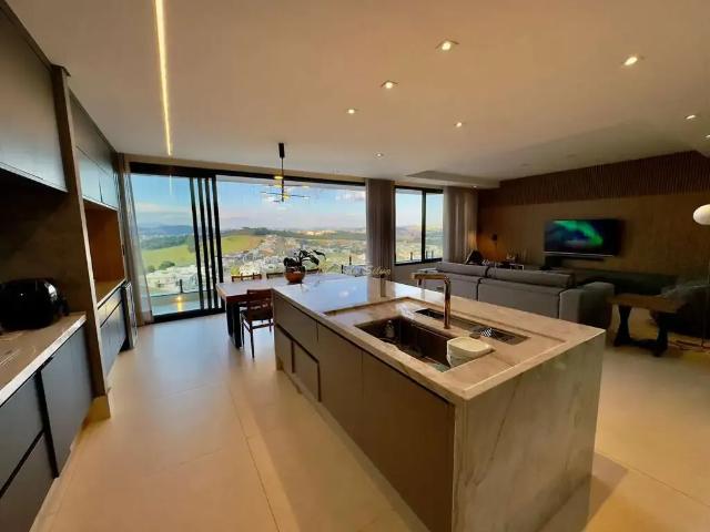 Casa / Sobrado em Condomínio para Venda em Bragança Paulista/SP Condomínio Vale das Águas 4 Quartos