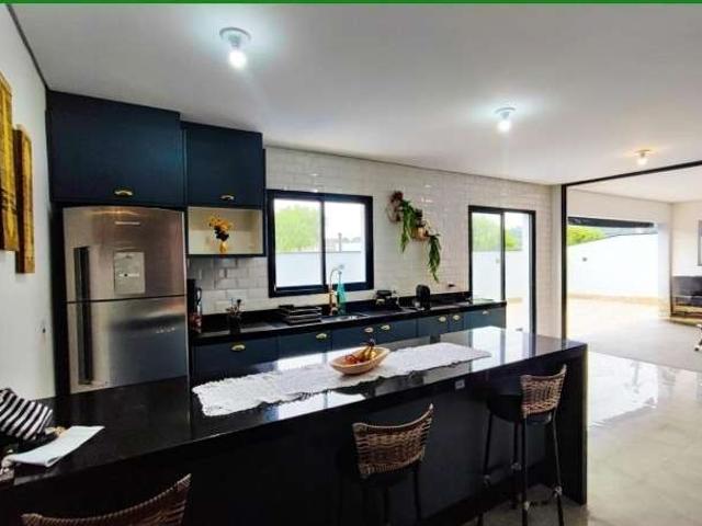 Casa / Sobrado em Condomínio para Venda em Bragança Paulista/SP Jardim América