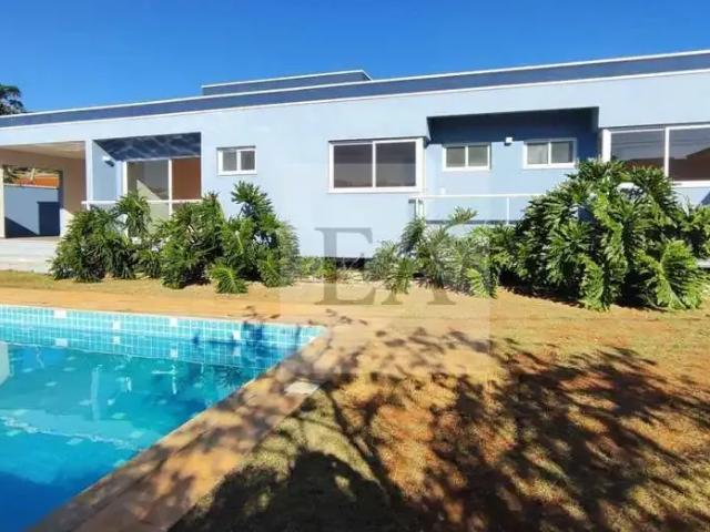 Casa / Sobrado em Condomínio para Venda em Bragança Paulista/SP Condomínio Jardim Flamboyan 3 Quartos