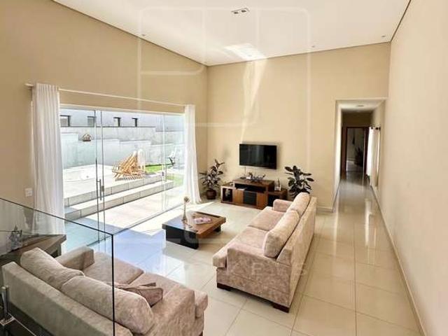 Casa / Sobrado em Condomínio para Venda em Bragança Paulista/SP Curitibanos 3 Quartos