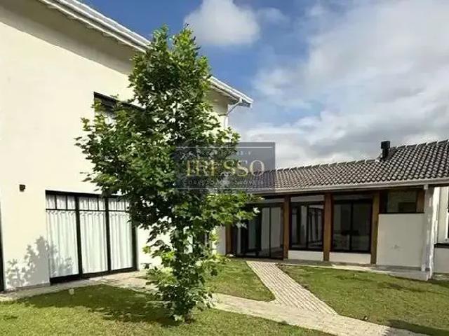 Casa / Sobrado em Condomínio para Venda em Bragança Paulista/SP Santa Luzia 4 Quartos