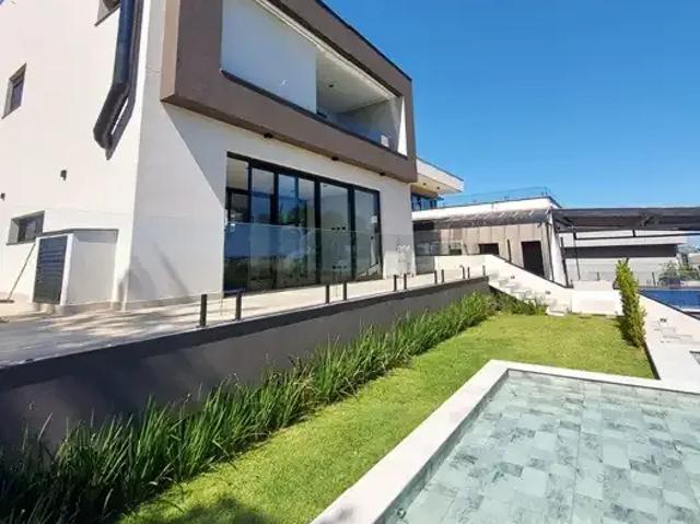 Casa / Sobrado em Condomínio para Venda em Bragança Paulista/SP Santana 4 Quartos