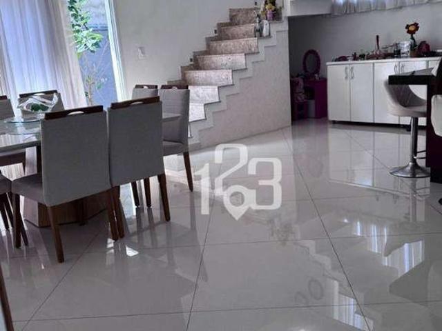 Casa / Sobrado em Condomínio para Venda em Bragança Paulista/SP Residencial Portal De Bragança 5 Quartos
