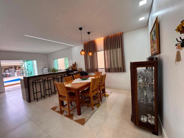 Casa / Sobrado em Condomínio para Venda em Brasília/DF Setor Habitacional Vicente Pires Trecho 1 4 Quartos