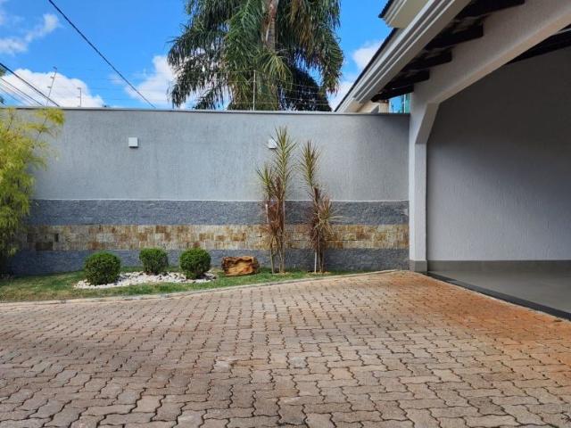 Casa / Sobrado em Condomínio para Venda em Brasília/DF Setor Habitacional Vicente Pires Trecho 1 4 Quartos